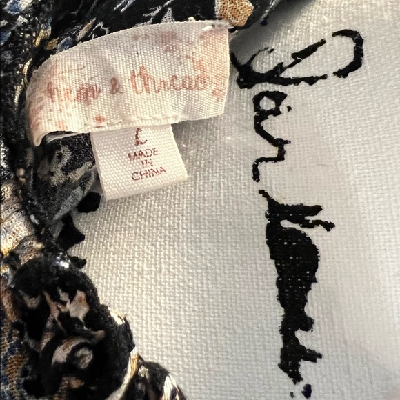 Hem & Thread Large black dress - Picture 6 of 10